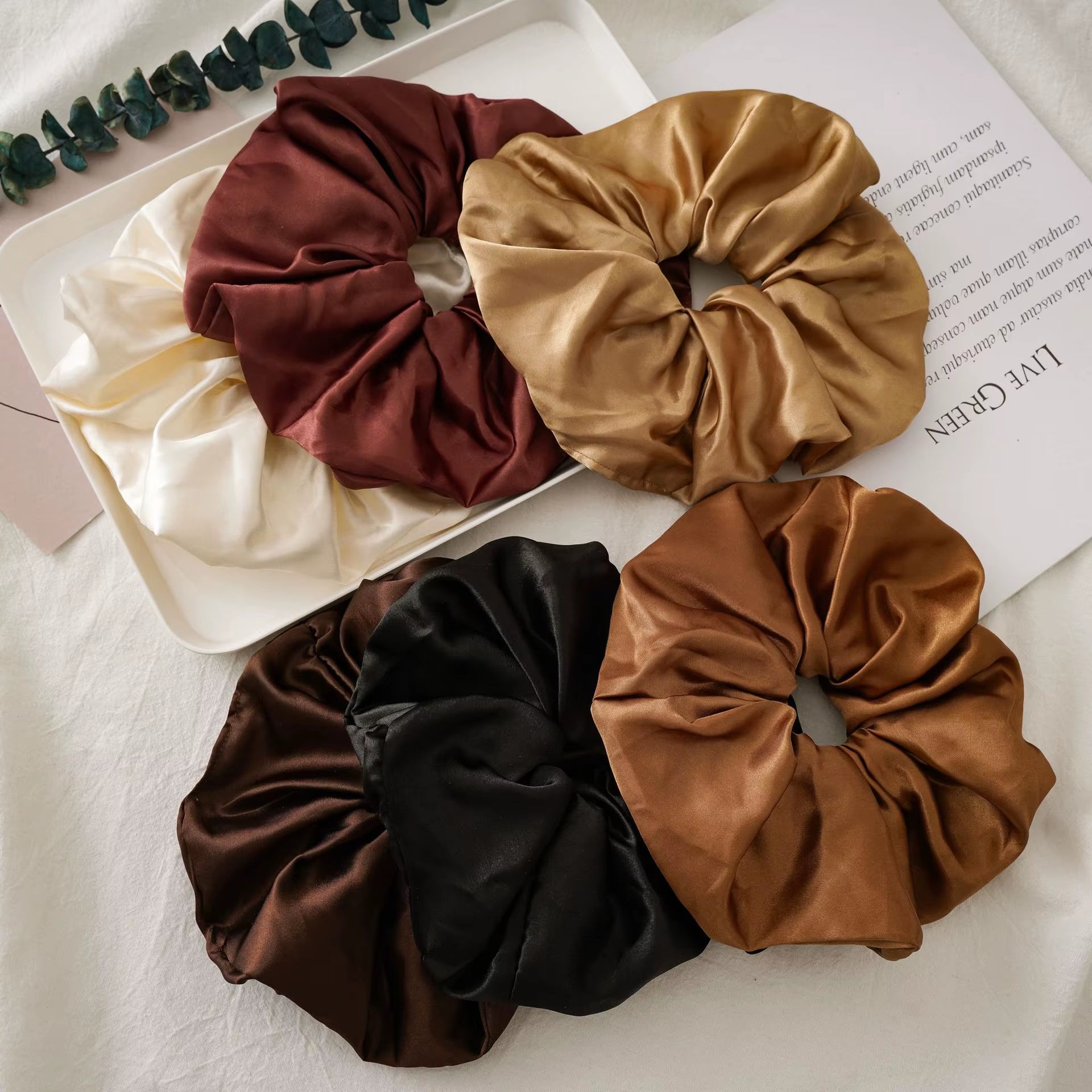 Satin Maxx XXL Scrunchie 